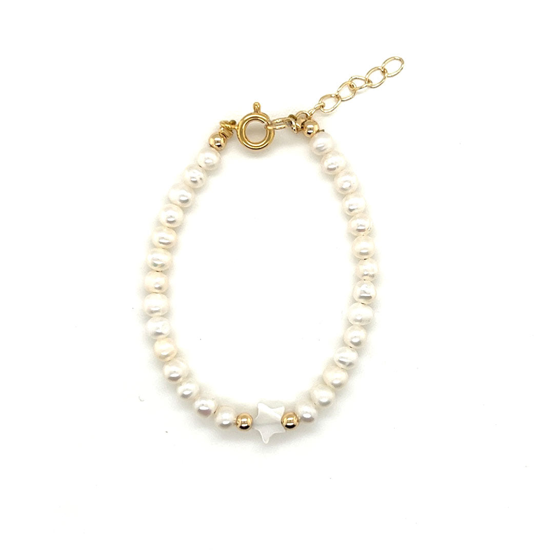 4mm Pearl Beaded Bracelet with Star Accent - 4.5" + 1" Extension