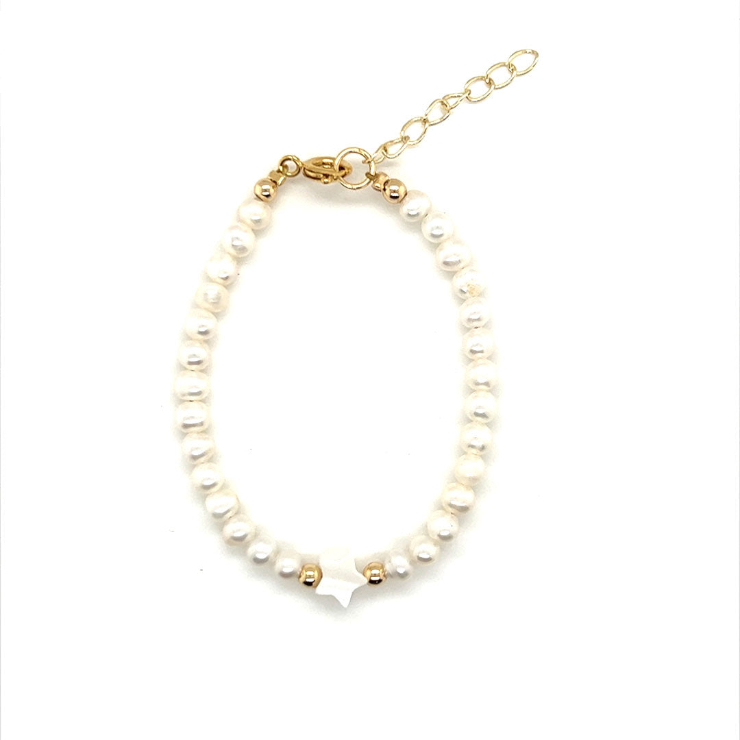 4mm Pearl Beaded Bracelet with Star Accent - 5" + 1" Extension