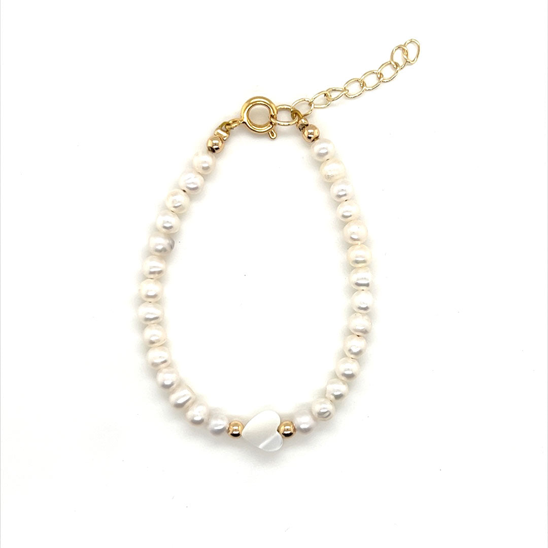 4mm Pearl Beaded Bracelet with Heart Accent - 5" + 1" Extension