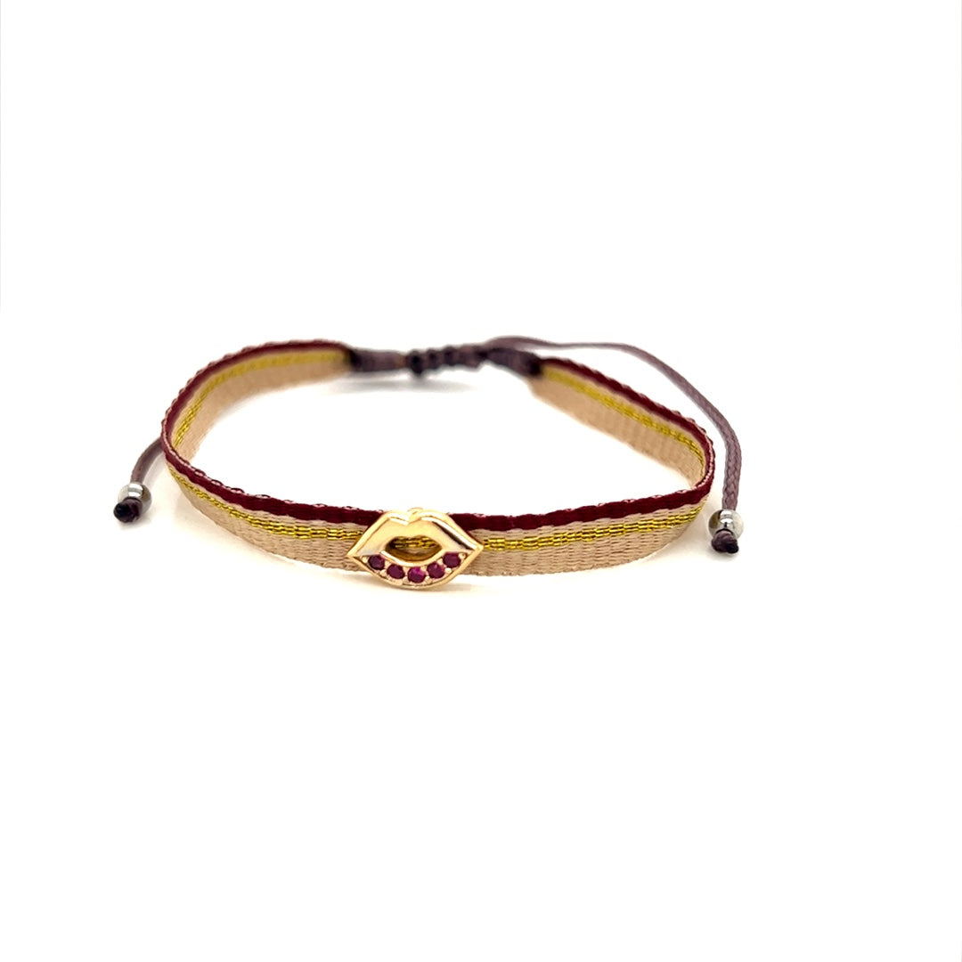 Lip Macrame Adjustable Bracelet