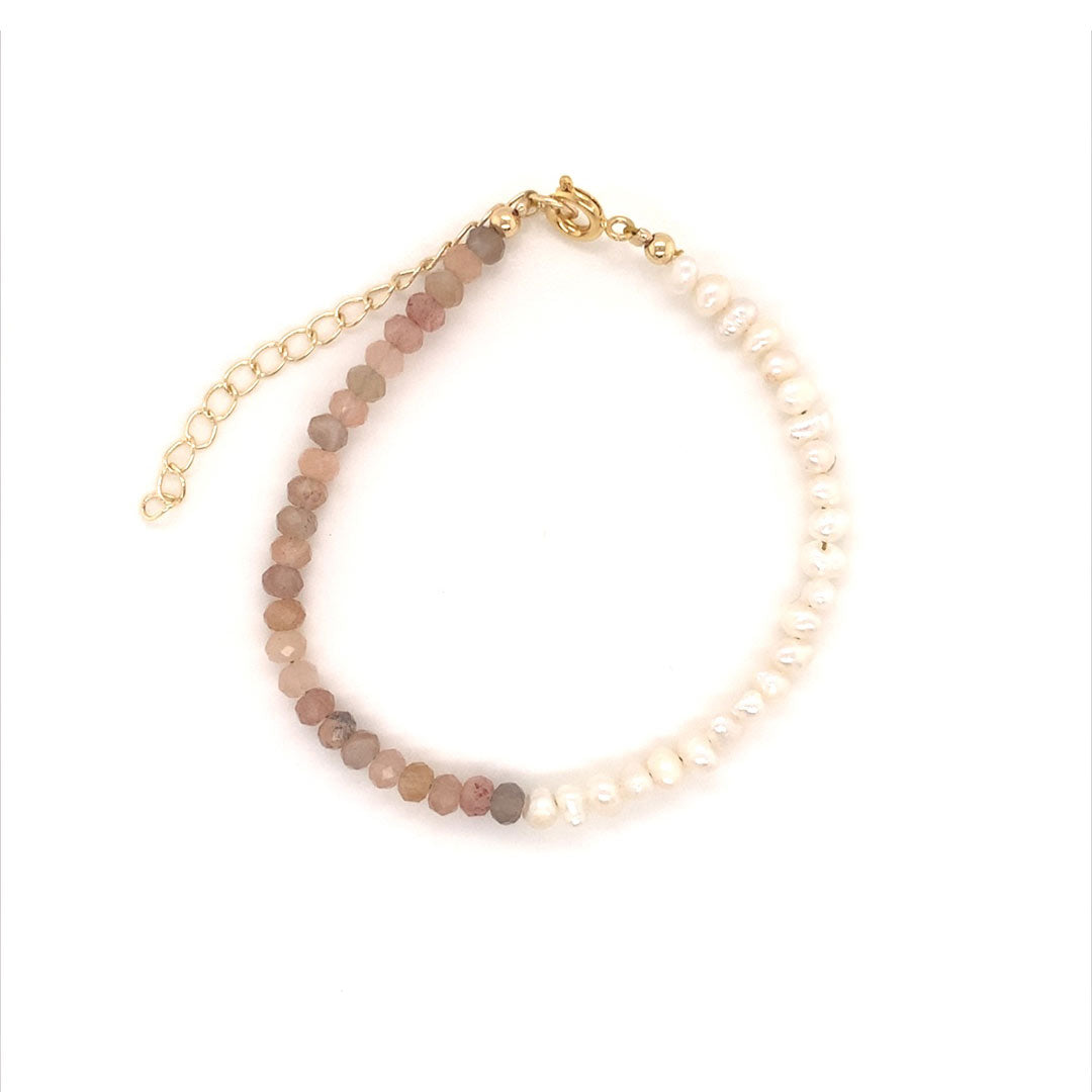 Sunstone & Pearl Gemstone Bracelet - 6.5" - Gold Plated